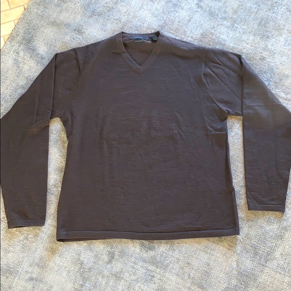 V-Neck Italian yarn sweater